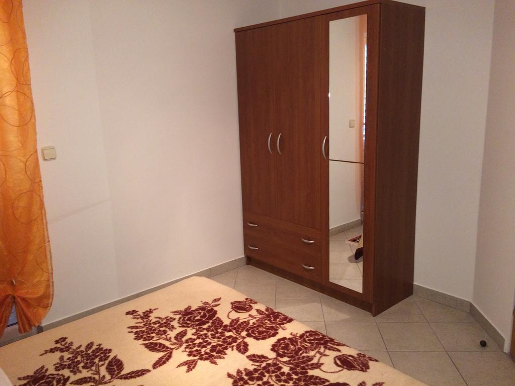Apartment Kolundzic Нови Винодолски Стая снимка