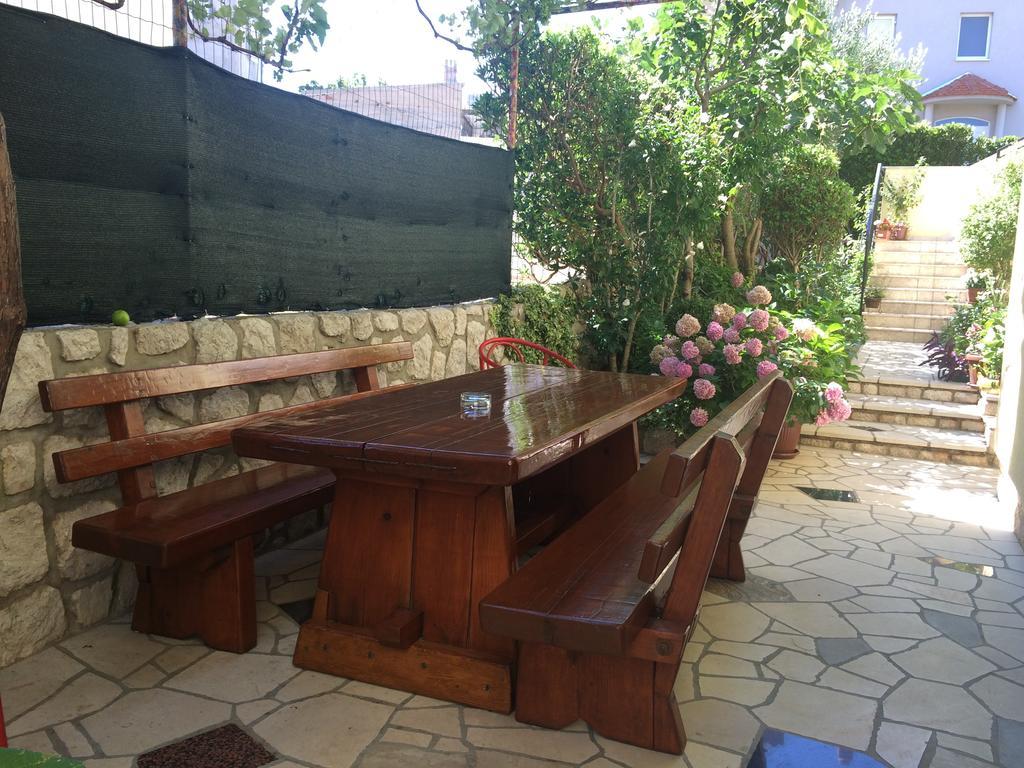 Apartment Kolundzic Нови Винодолски Стая снимка