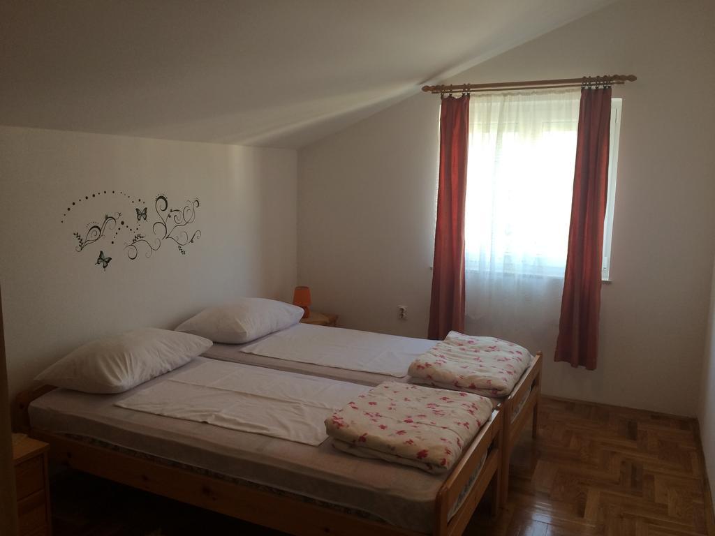 Apartment Kolundzic Нови Винодолски Стая снимка