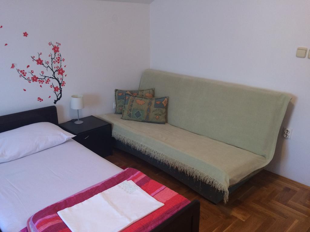 Apartment Kolundzic Нови Винодолски Стая снимка